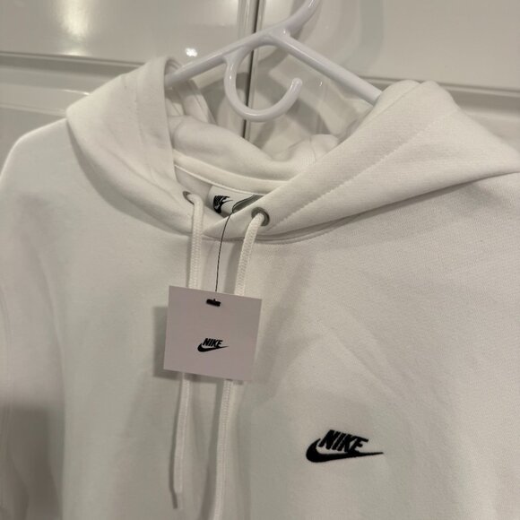 Nike Club Men's White Pullover Hoodie, NWT, Multiple Sizes - Picture 5 of 5